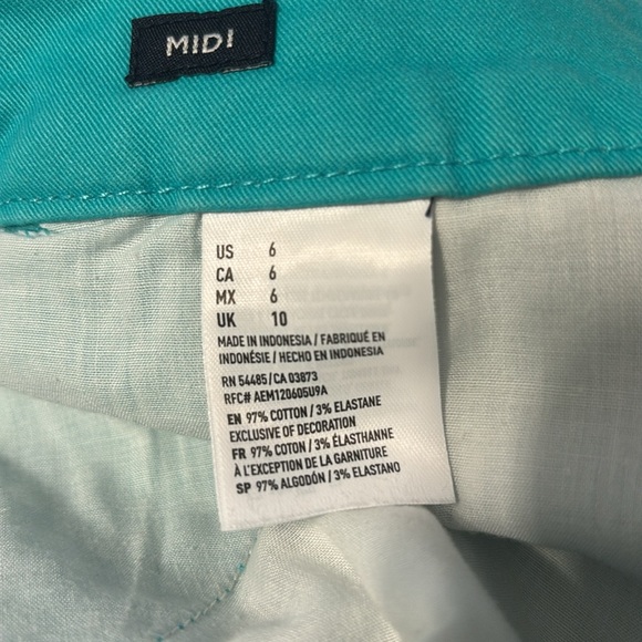 Anerican Eagle Shorts - Picture 3 of 3